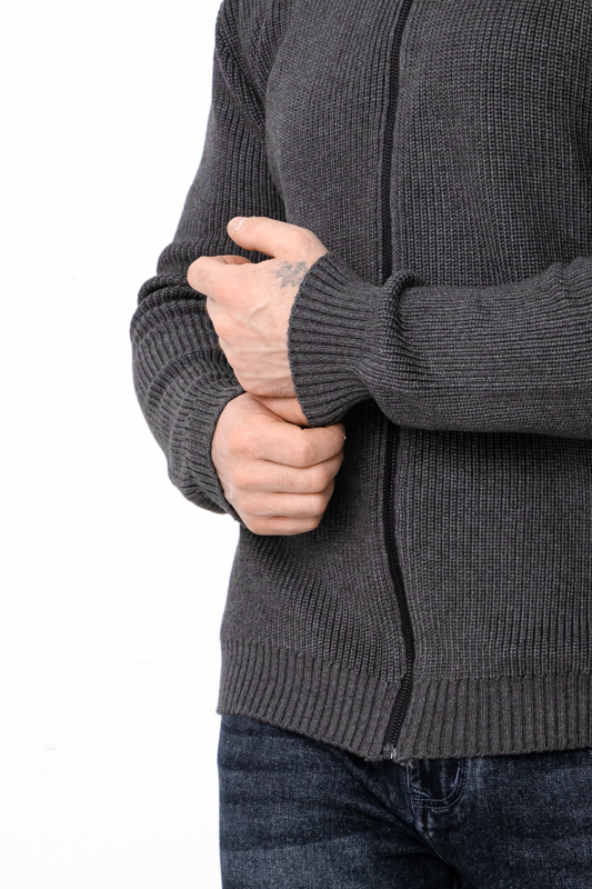 Кардиган чоловічий